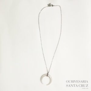 Colar de Aço Pendente de Corno