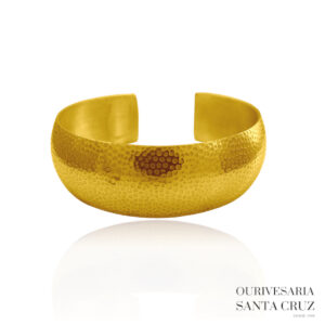 Escrava de Aço Dourado Martelado